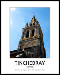 clocher de l'�glise Saint-Pierre et Saint-Paul, dans la ville, rue principale. Le clocher comporte autour de son toit polygonale 4 petits clochetons joliment travaill�s