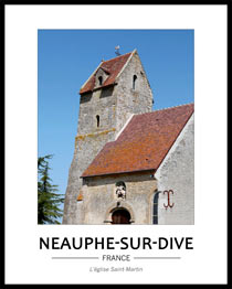 Cliquez pour agrandir Clocher et entrée de l'église de Neauphe-sur-Dive