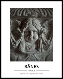 d�tail de pierre blanche sculpt�e repr�sentant le visage d'un ange